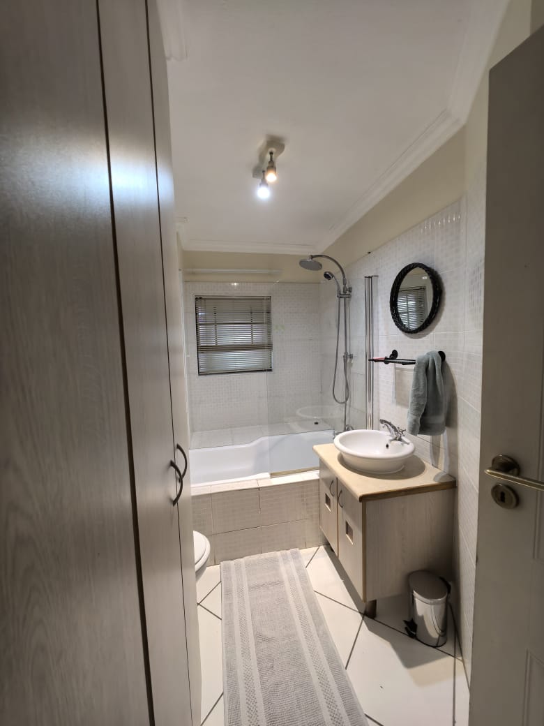 3 Bedroom Property for Sale in Bayview Western Cape